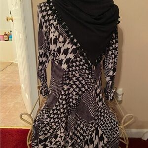 Robert Louis Black and White Geometric Dress